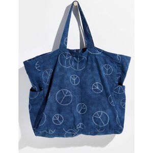NWT Free People Organic Veg Dyed Printed Tote / Indigo Peace Sign